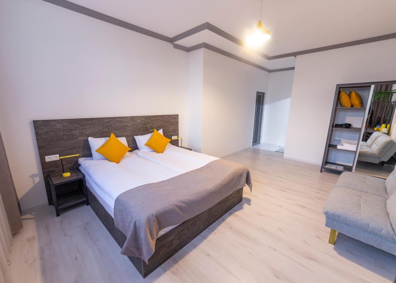 Popock Goris Hotel ภายนอก รูปภาพ