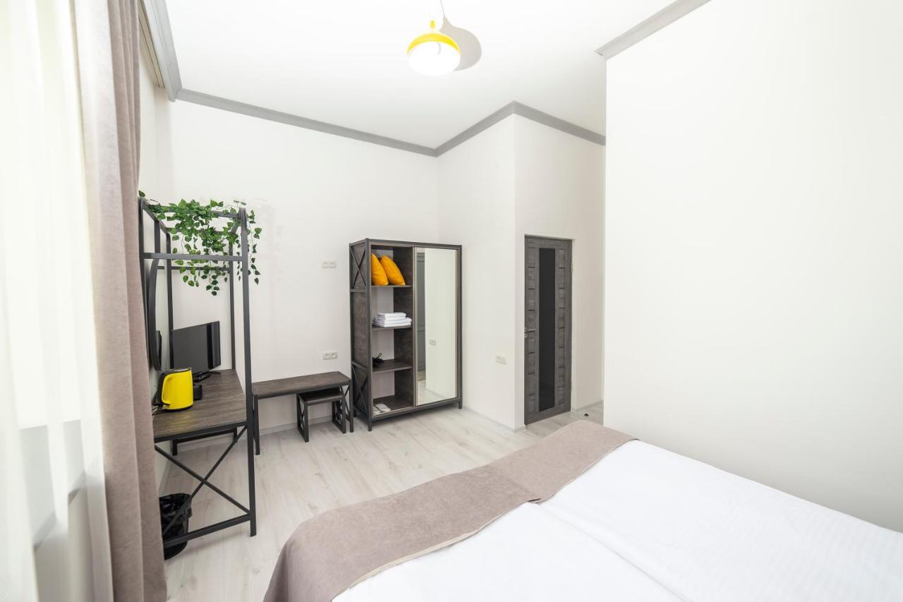 Popock Goris Hotel ภายนอก รูปภาพ