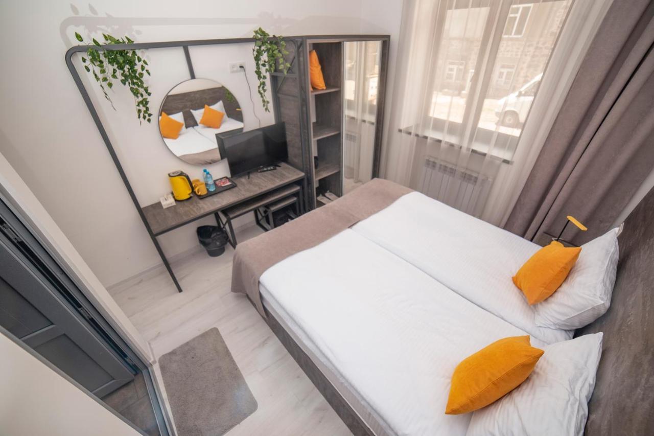 Popock Goris Hotel ภายนอก รูปภาพ