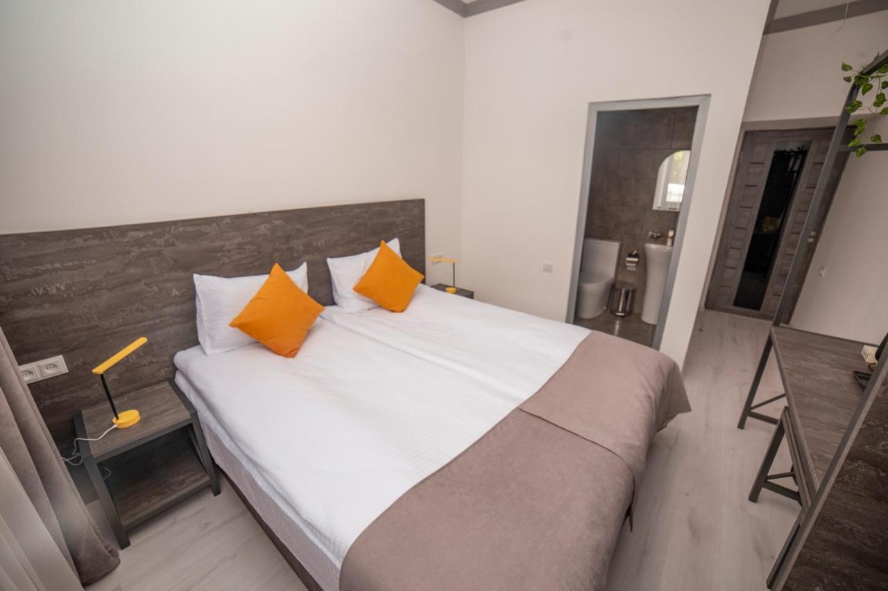 Popock Goris Hotel ภายนอก รูปภาพ